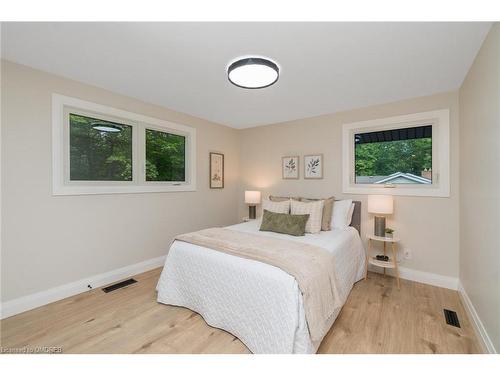 9793 8Th Line, Georgetown, ON - Indoor Photo Showing Bedroom