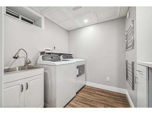 1311 Tyrrell Road, Burlington, ON - Indoor Photo Showing Laundry Room