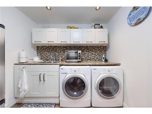 43 Oarsman Crescent, St. Catharines, ON - Indoor Photo Showing Laundry Room