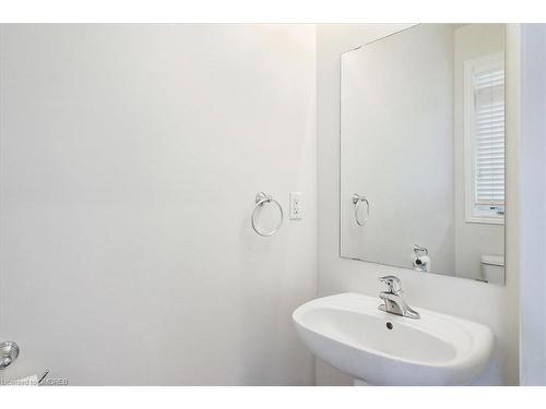 2443 Grand Oak Trail, Oakville, ON - Indoor Photo Showing Bathroom