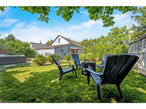 262 Pine Street, Milton, ON - Outdoor