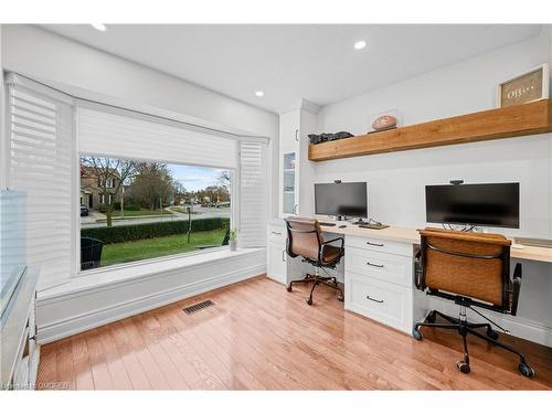 2401 Coventry Way, Burlington, ON - Indoor Photo Showing Office