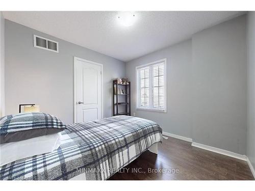 1052 Haxton Hts Heights, Milton, ON - Indoor Photo Showing Bedroom