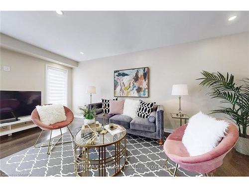 1052 Haxton Hts Heights, Milton, ON - Indoor Photo Showing Living Room