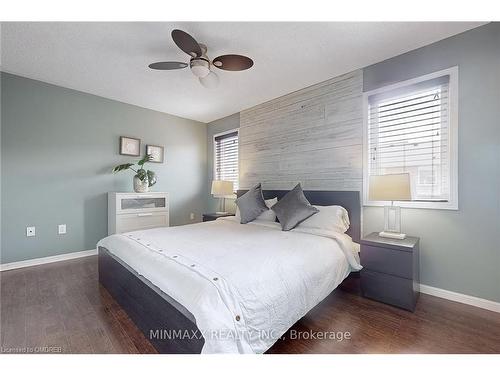 1052 Haxton Hts Heights, Milton, ON - Indoor Photo Showing Bedroom