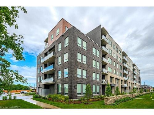 601-26 Lowes Road W, Guelph, ON - Outdoor With Facade