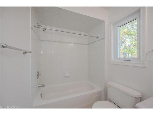 2151 Stillmeadow Road, Oakville, ON - Indoor Photo Showing Bathroom