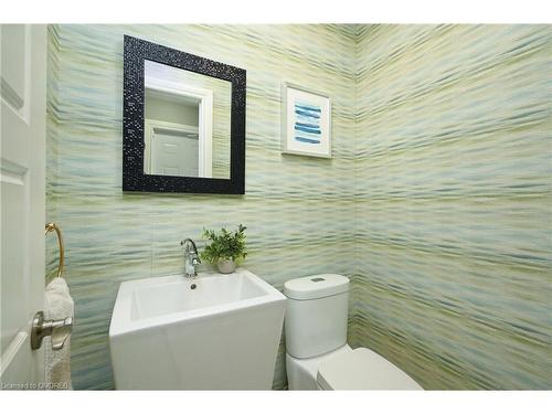 1459 Durham Street, Oakville, ON - Indoor Photo Showing Bathroom