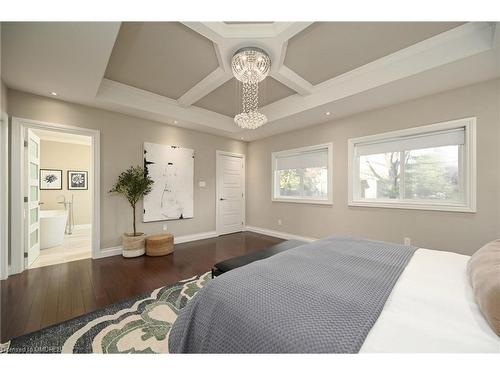 1459 Durham Street, Oakville, ON - Indoor Photo Showing Bedroom