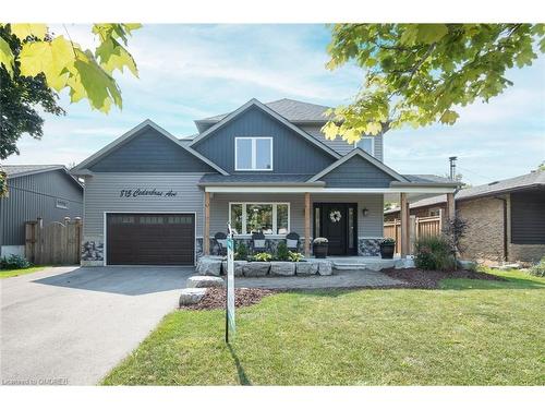 815 Cedarbrae Avenue, Milton, ON - Outdoor With Deck Patio Veranda With Facade