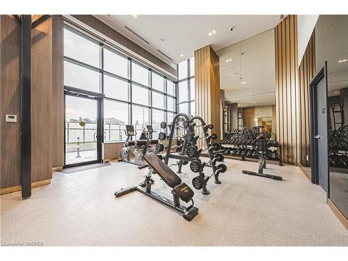 623-395 Dundas Street W, Oakville, ON - Indoor Photo Showing Gym Room