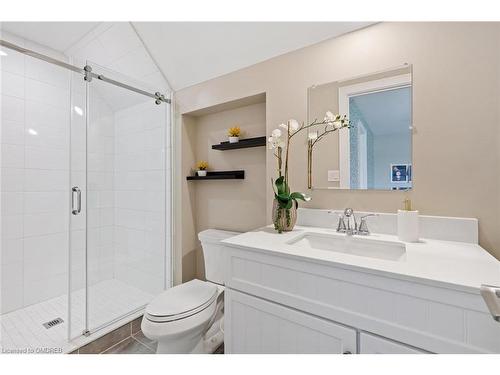 363 Walton Street, Oakville, ON - Indoor Photo Showing Bathroom