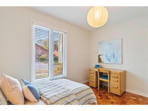 1180 Falgarwood Drive, Oakville, ON - Indoor Photo Showing Bedroom