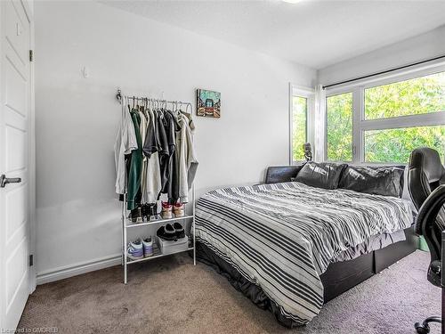 10 Vaughan Street, Guelph, ON - Indoor Photo Showing Bedroom