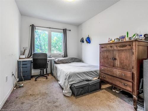 10 Vaughan Street, Guelph, ON - Indoor Photo Showing Bedroom