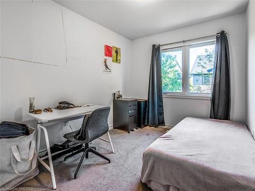 10 Vaughan Street, Guelph, ON - Indoor Photo Showing Bedroom