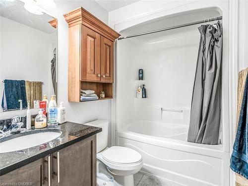 10 Vaughan Street, Guelph, ON - Indoor Photo Showing Bathroom