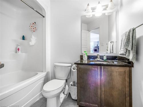 10 Vaughan Street, Guelph, ON - Indoor Photo Showing Bathroom