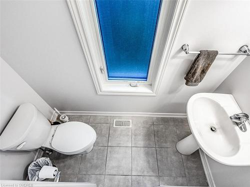 10 Vaughan Street, Guelph, ON - Indoor Photo Showing Bathroom