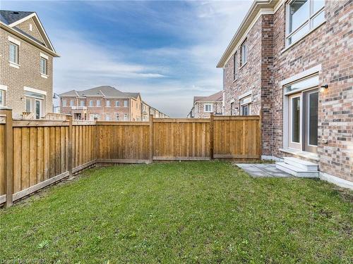 97 Great Falls Boulevard, Hamilton, ON - Outdoor