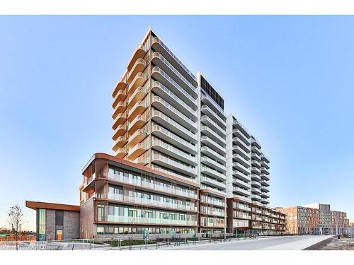 112-220 Missinnihe Way, Mississauga, ON - Outdoor With Facade