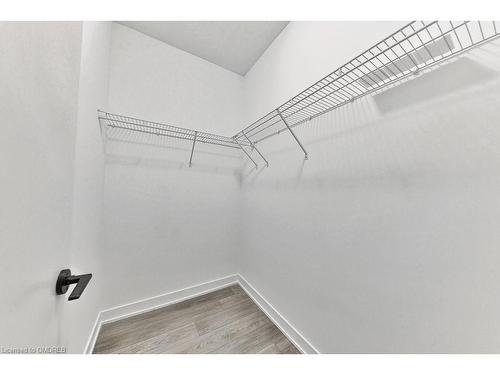 112-220 Missinnihe Way, Mississauga, ON - Indoor With Storage