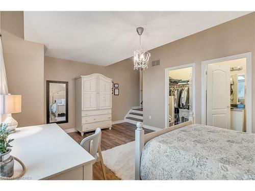 5179 Elmridge Drive, Mississauga, ON - Indoor Photo Showing Bedroom