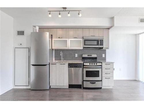 617W-36 Lisgar Street, Toronto, ON - Indoor Photo Showing Kitchen With Stainless Steel Kitchen