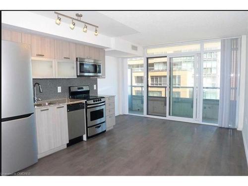 617W-36 Lisgar Street, Toronto, ON - Indoor Photo Showing Kitchen With Stainless Steel Kitchen