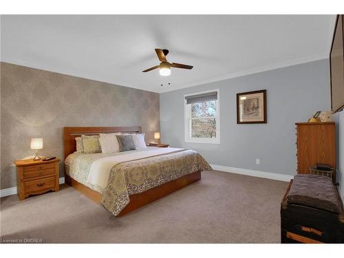 11044 1St Line, Milton, ON - Indoor Photo Showing Bedroom