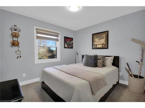 11044 1St Line, Milton, ON - Indoor Photo Showing Bedroom