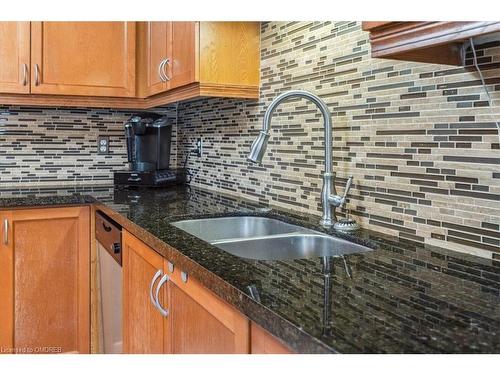 2159 White Dove Circle, Oakville, ON - Indoor Photo Showing Kitchen With Double Sink