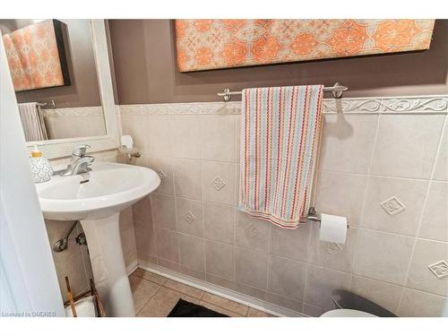 2159 White Dove Circle, Oakville, ON - Indoor Photo Showing Bathroom