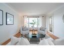 172 Oakland Drive, Hamilton, ON  - Indoor Photo Showing Living Room 