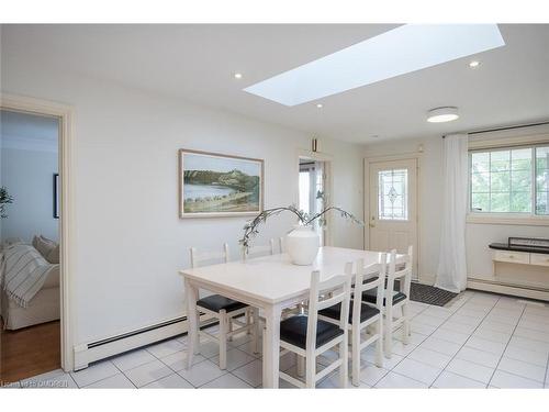 172 Oakland Drive, Hamilton, ON - Indoor Photo Showing Dining Room