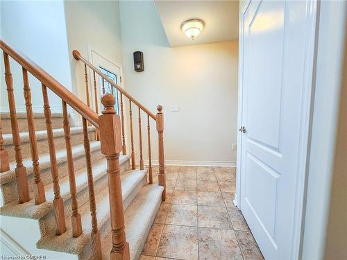 21 Bluegrass Crescent, St. Catharines, ON - Indoor Photo Showing Other Room