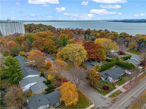 118 Lynn Court, Burlington, ON - Outdoor With Body Of Water With View