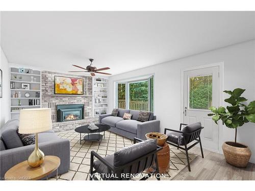 118 Lynn Court, Burlington, ON - Indoor Photo Showing Living Room With Fireplace