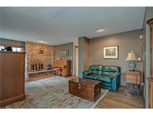 1296 Cumnock Crescent, Oakville, ON - Indoor Photo Showing Other Room With Fireplace