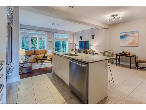 29 Premium Way, Mississauga, ON - Indoor Photo Showing Kitchen With Double Sink