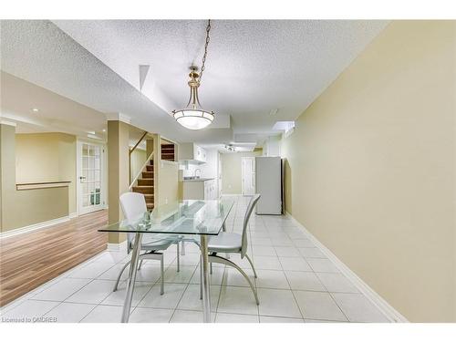 3401 Water Lily Court, Mississauga, ON - Indoor Photo Showing Dining Room