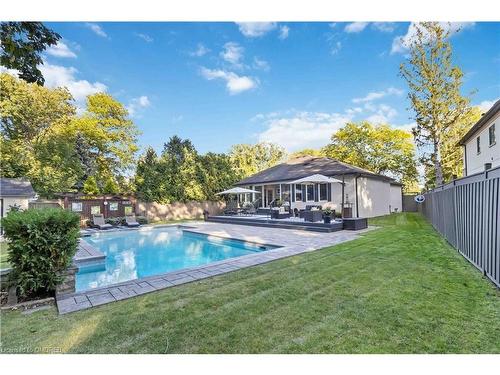 1195 Crestdale Road, Mississauga, ON - Outdoor With In Ground Pool With Deck Patio Veranda With Backyard