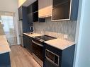 127-395 Dundas Street W, Oakville, ON  - Indoor Photo Showing Kitchen 