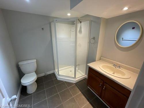 49 Hill Park Lane, St. Catharines, ON - Indoor Photo Showing Bathroom