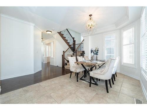 3168 Watercliffe Court, Oakville, ON - Indoor Photo Showing Dining Room