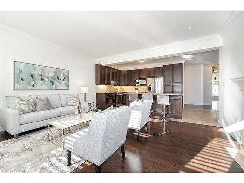 3168 Watercliffe Court, Oakville, ON - Indoor Photo Showing Living Room