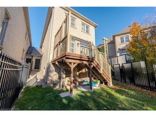 3168 Watercliffe Court, Oakville, ON - Outdoor