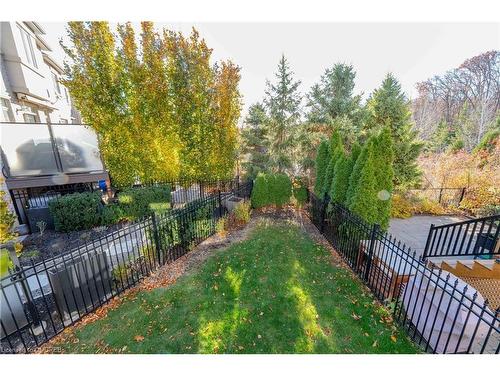 3168 Watercliffe Court, Oakville, ON - Outdoor