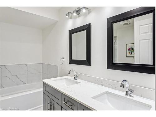 2234 Shipwright Road, Oakville, ON - Indoor Photo Showing Bathroom