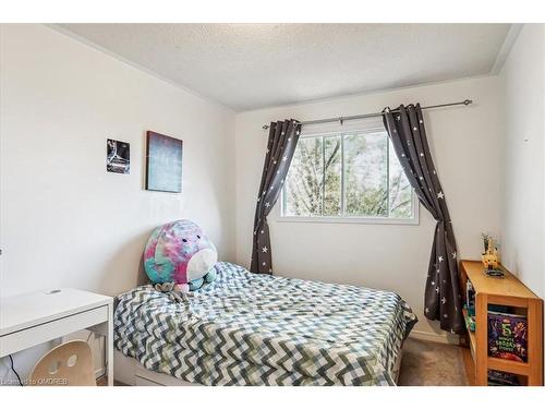 2234 Shipwright Road, Oakville, ON - Indoor Photo Showing Bedroom